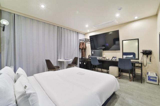 Grace Hotel Cheonan Rom bilde