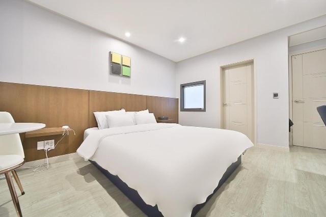 Grace Hotel Cheonan Rom bilde